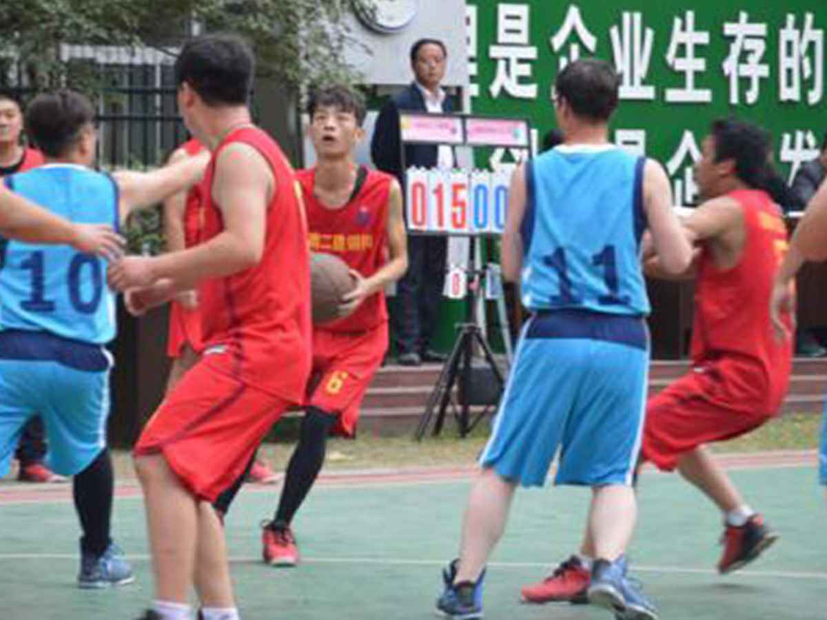 参加广州弘毅农牧业咨询服务有限公司“奋进杯”男子篮球赛